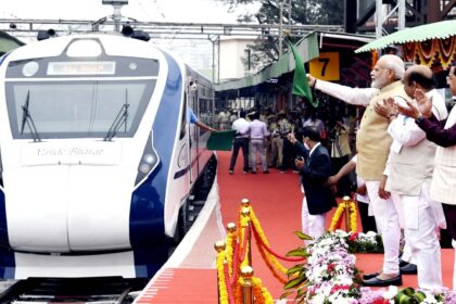 Prime Minister Modi will inaugurate nine new Vande Bharat routes