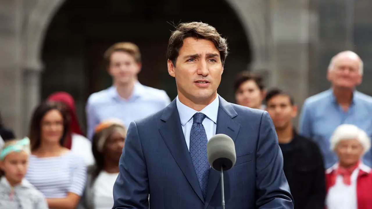 "Profoundly Disconcerting": Trudeau Reacts to Honoring of Nazi Veteran in Canadian Parliament